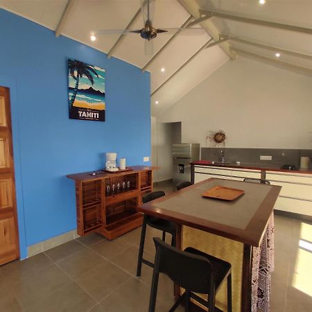 Tahiti - Taharaa Beach Bungalow Arue  Eksteriør billede